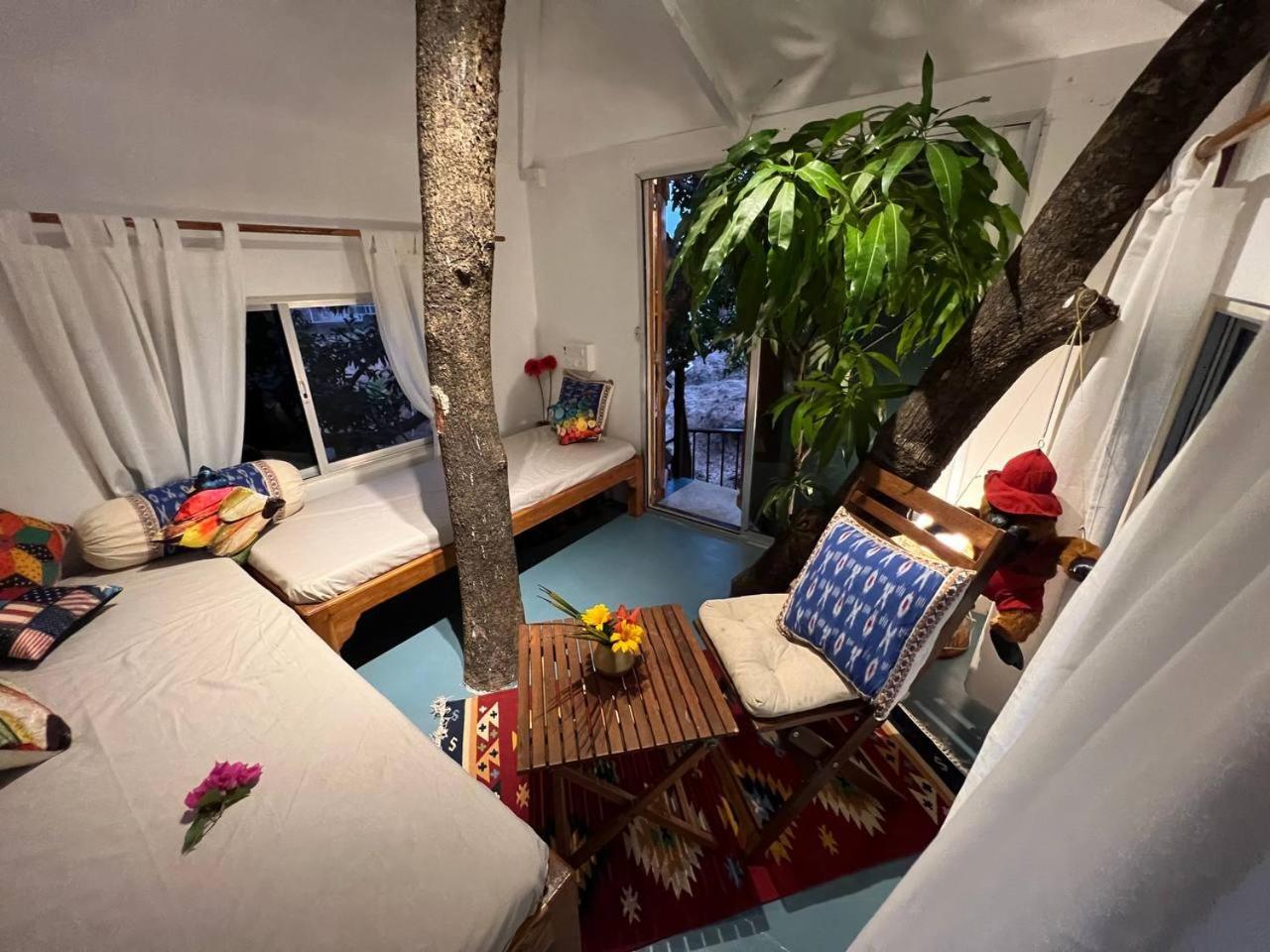 Mars Jungle Adventure Stud Farm With Private Jacuzzi Villa Narsinge Oda fotoğraf