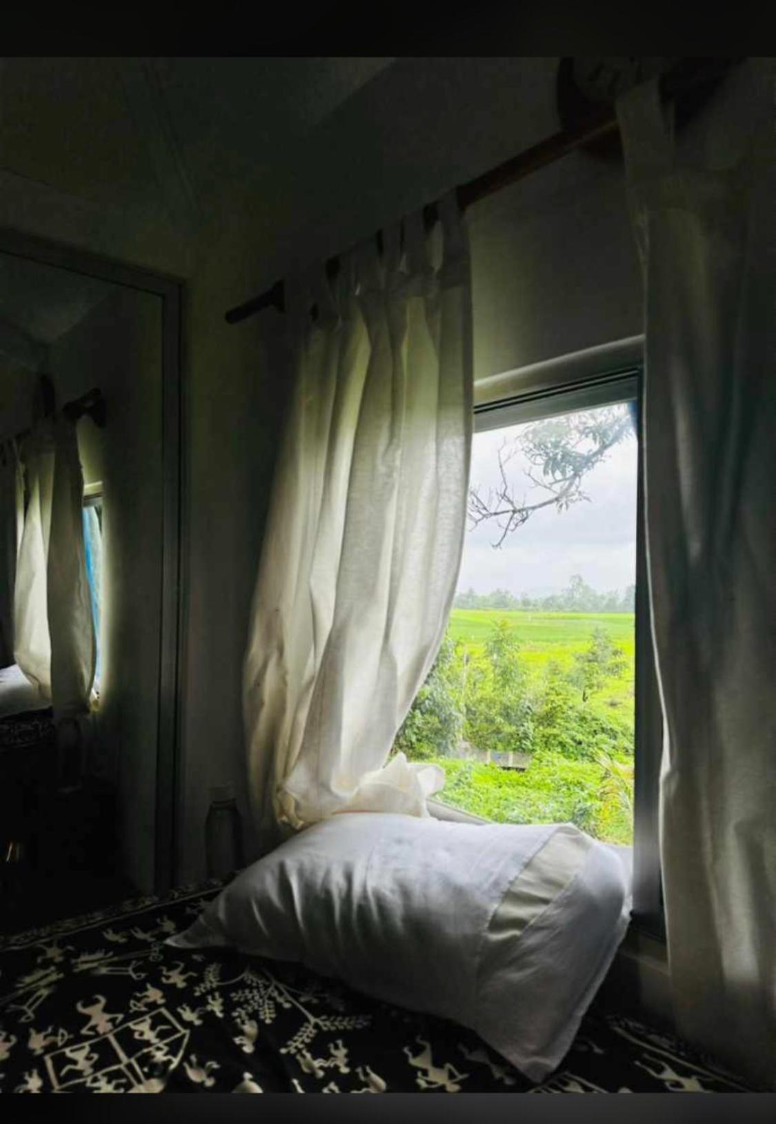 Mars Jungle Adventure Stud Farm With Private Jacuzzi Villa Narsinge Oda fotoğraf